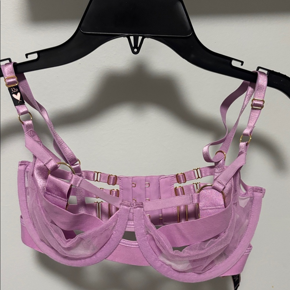 Victoria's Secret Very Sexy Unlined Balconet Strappy Harness Bra NWT